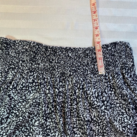 Japna Black & White Abstract Print Maxi Skirt - Size XL Beach Cover - Picture 8 of 10